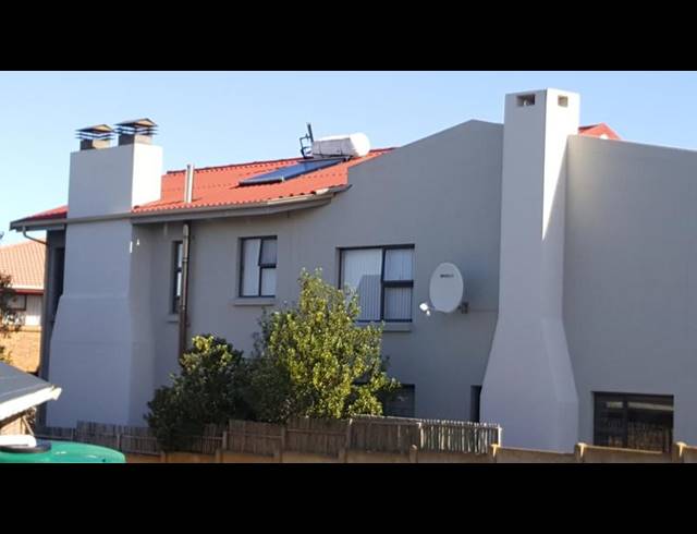 4 BEDROOM HOUSE FOR SALE IN STILBAAI-WES